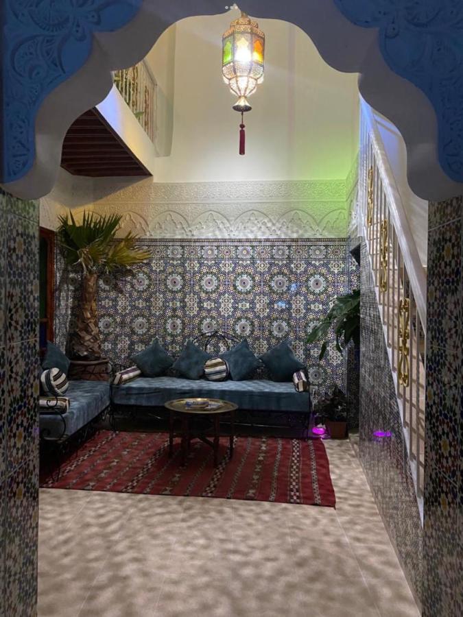 Dar Dikrayat بيت ضيافة