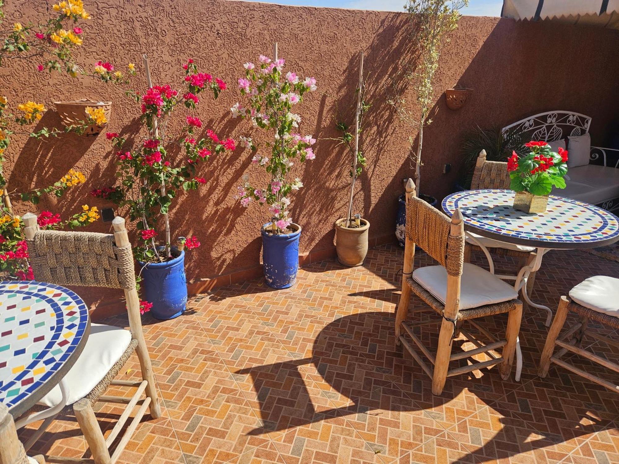 Dar Dikrayat بيت ضيافة 3*